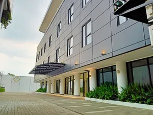 Image of Hotel Youstay Semarang by Sinergi