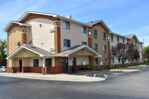 Image of Super 8 by Wyndham Newport News/Jefferson Ave.