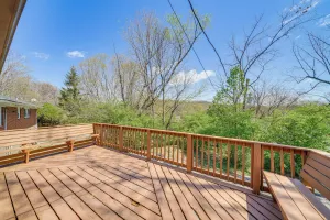 Image of 4 Mi to Churchill Downs: Updated Retreat w/ Deck!