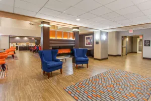 Image of Hampton Inn & Suites Merced