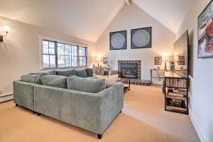 Image of Furnished Deck Cabin on Northstar Shuttle Route!