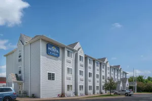 Image of Microtel Inn La Crosse Onalaska Area