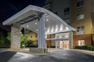 Image of Fairfield Inn & Suites by Marriott Atlanta Stonecrest
