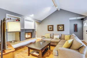 Image of 6 Mi to Dtwn Brunswick: Home w/ Pool & Fire Pit!