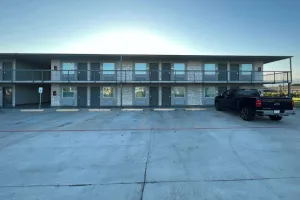 Image of Super 8 by Wyndham Sulphur South