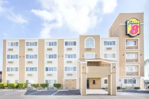 Image of Super 8 by Wyndham National City Chula Vista