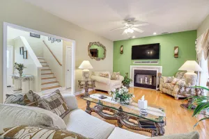 Image of Spacious Richmond Hill Hideaway w/ Deck!
