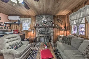 Image of Rustic Ruidoso Vacation Rental ~ 2 Mi to Downtown!