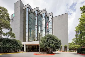 Image of Embassy Suites by Hilton Atlanta Perimeter Center
