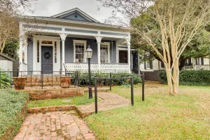 Image of Comfy Central Natchez Hideaway Walk to Dtwn!