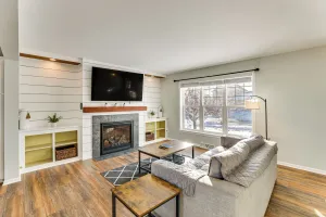 Image of 10 Mi to Dtwn Madison: Home w/ Large Yard!