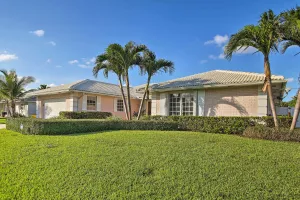 Image of Riviera Beach Home with Pool - Walk to Beaches!