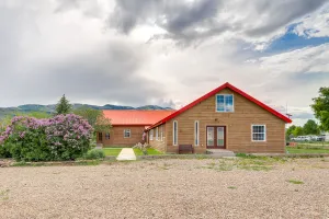 Image of Rural Mountain-View Home Near Hiking and Off-Roading