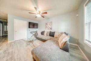Image of Quaint Erie Home w/ Smart TVs & Yard: 3 Mi to Lake