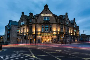 Image of Toll House Inn
