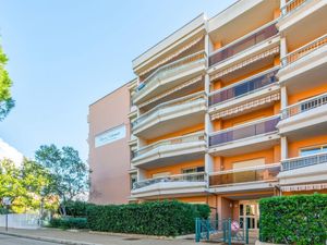 Image of Air-conditioned Studio in Sainte Maxime