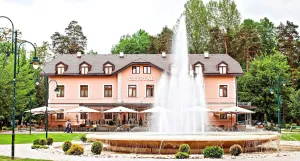 Image of Hotel Crystal