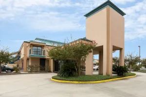 Image of Rodeway Inn & Suites