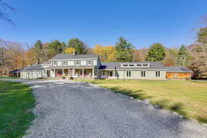 Image of Indoor Pool, Gym & More: Catskills 'retreat House'