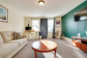 Image of 2 Mi to Downtown Minneapolis: Apt w/ Shared Yard