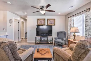 Image of Central Kanab Apartment with Updated Interior!