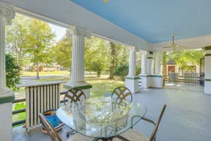 Image of 1 Mi to Dtwn Meridian: Historic Home w/ Porch!