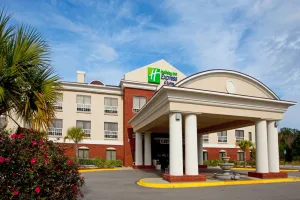 Image of Holiday Inn Express & Suites Quincy I-10 by IHG