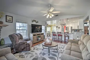 Image of Welcoming Tehachapi Home with Deck and Grill!
