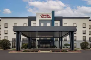 Image of Hampton Inn & Suites Dayton - Vandalia