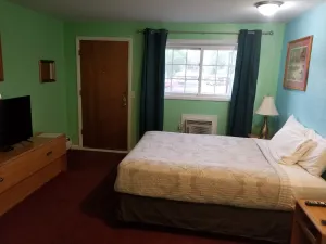 Image of Two Rivers Inn