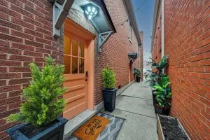 Image of Chic Elizabethtown Apartment: Walk to Downtown!