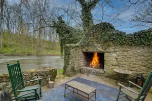 Image of Historic Waterfront Retreat with Grill in Hagerstown