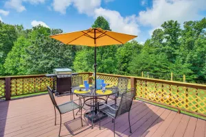 Image of Large Private Yard: Home 16 Mi to Fall Creek Falls