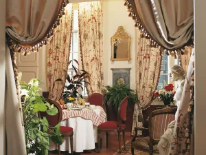 Image of Hotel Cardinal