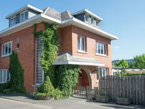 Image of Spacious House in Moulin du Ruy With Sauna and Indoor Pool