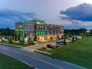 Image of Holiday Inn Murfreesboro by IHG