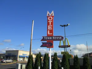 Image of Townhouse Motel