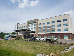 Image of Holiday Inn Express & Suites Nashville North - Springfield by IHG