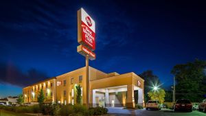 Image of Best Western Plus Eastgate Inn & Suites