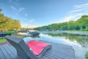 Image of Hot Tub & Fire Pit: Waterfront Lake Harmony Home
