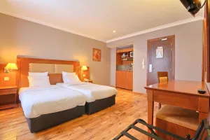Image of 121 Paris Hotel