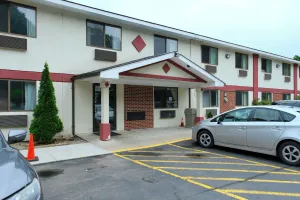 Image of Gardner Inn