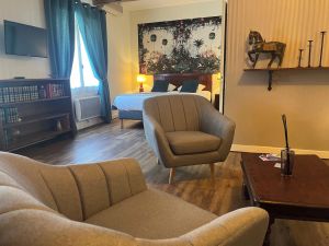 Image of Le Clos d'Orange - Hotel & ville de Provence
