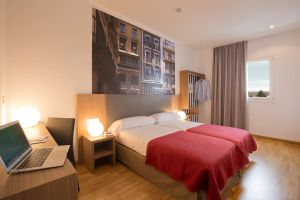Image of IRAIPE Pamplona Hostal Auto Check-in