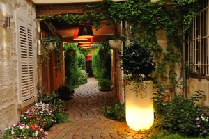 Image of Les Patios du Marais 2