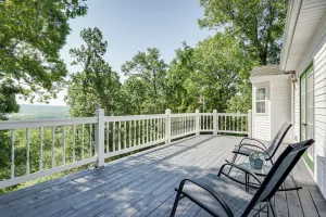 Image of Spacious Family Home Near Lake of the Ozarks!