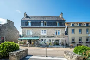 Image of Logis Auberge Saint Thégonnec & son Restaurant