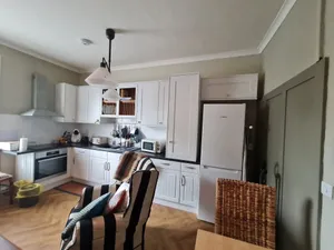 Image of Beautifully Decorated 1-bed Apartment in Sale