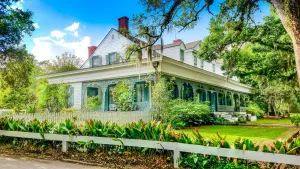 Image of The Myrtles