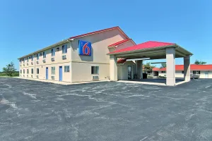 Image of Motel 6-Gilman, IL